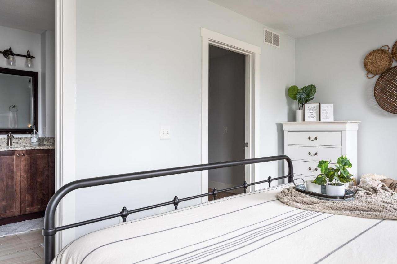 “Hygge” 3Bdr Townhouse, Close To Beach, Park & Wineries! 特拉弗斯城 外观 照片