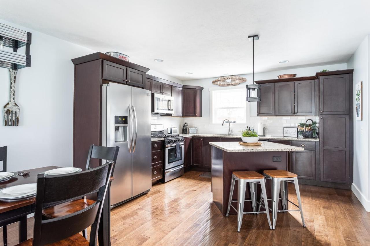 “Hygge” 3Bdr Townhouse, Close To Beach, Park & Wineries! 特拉弗斯城 外观 照片